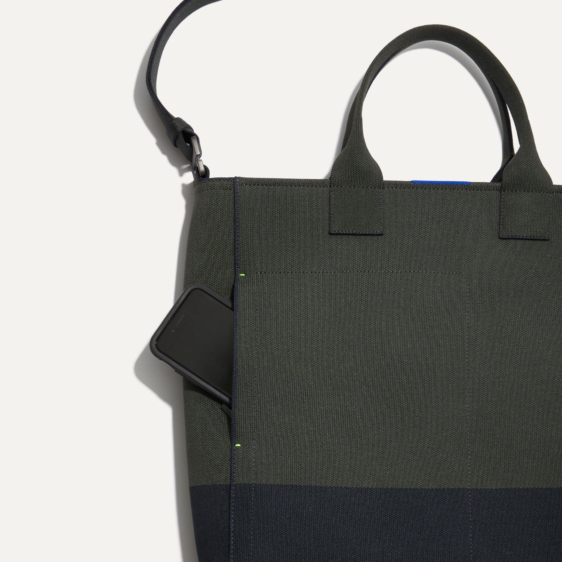 The Carryall - Forest Black