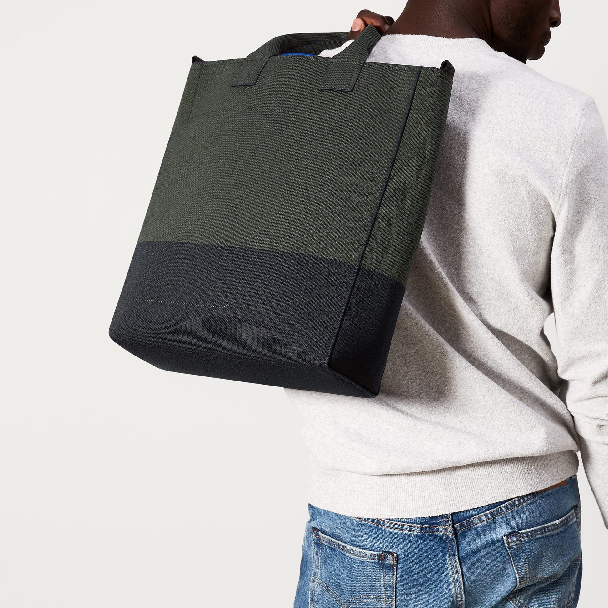 The Carryall - Forest Black